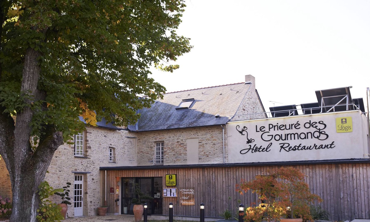 Bonnoeuvre Hotel | Hotel Le Prieure Des Gourmands