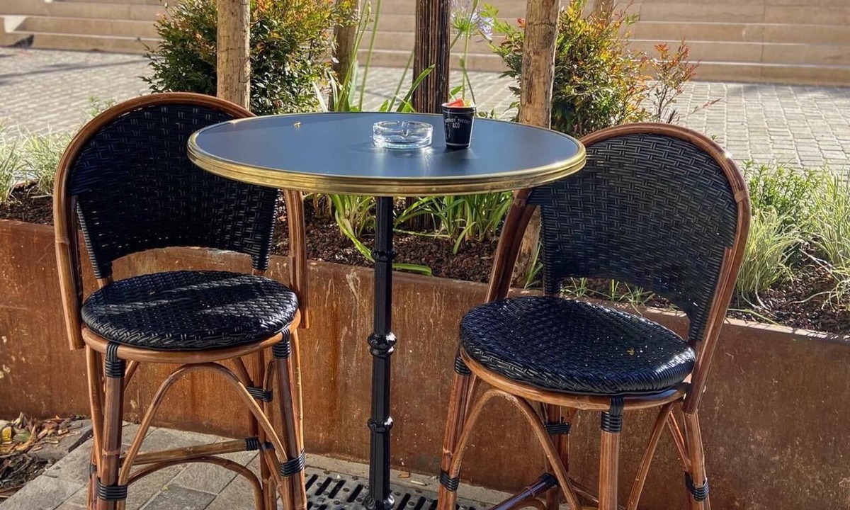 Antibes Old Town Hotel | Hotel Le Relais Du Postillon