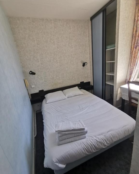 Embrun Hotel | hotel le tourisme