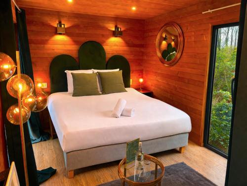 Vaugrigneuse Hotel | Hotel Les Lodges de Vaugrigneuse