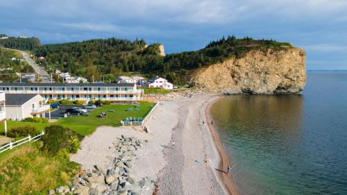 Perce Hotel | Hotel Les Trois Soeurs