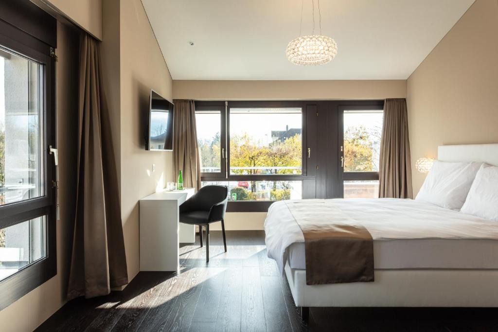 Jona Hotel | Hotel Lo! im Kreuz Jona