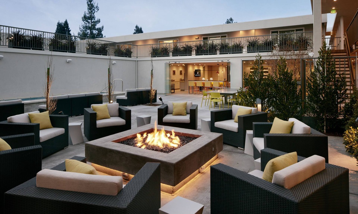 Downtown Hotel | Hotel Lucent