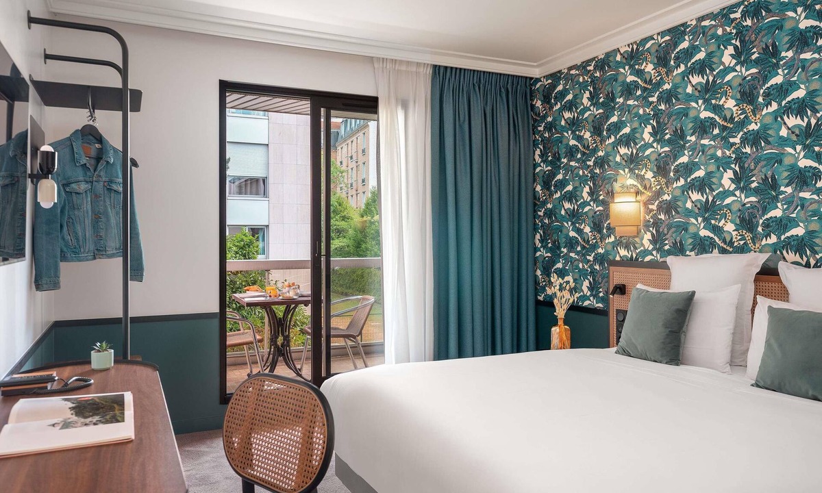 Parchamp–Albert Kahn Hotel | Hotel Mercure Paris Boulogne Pont de Saint Cloud