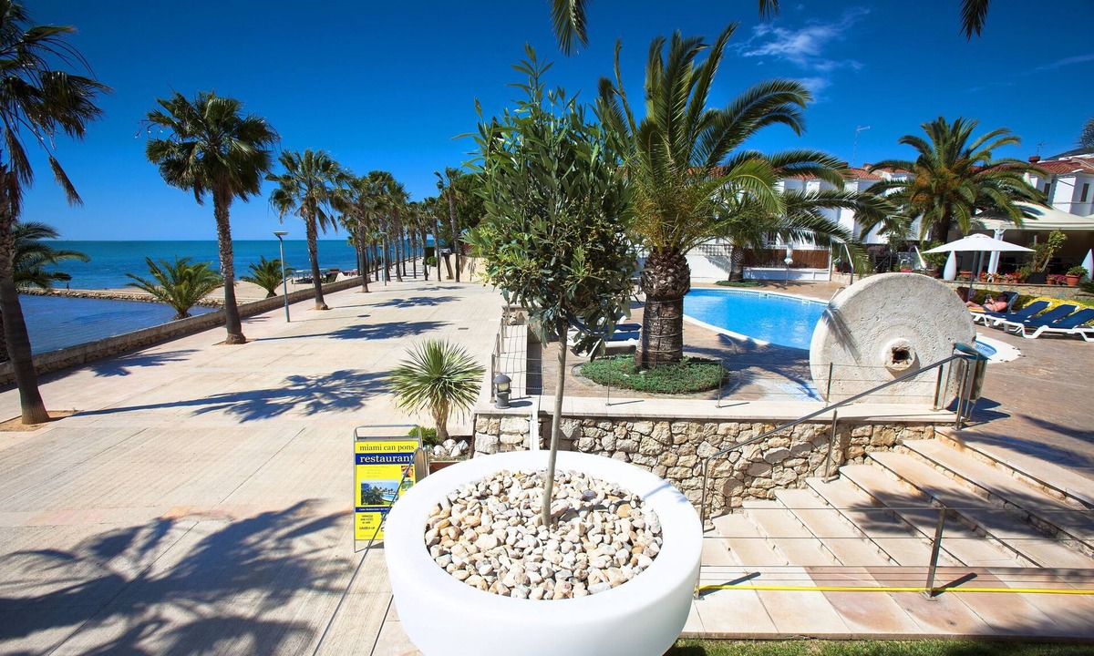 Sant Carles de la Rapita Hotel | Hotel Miami Mar