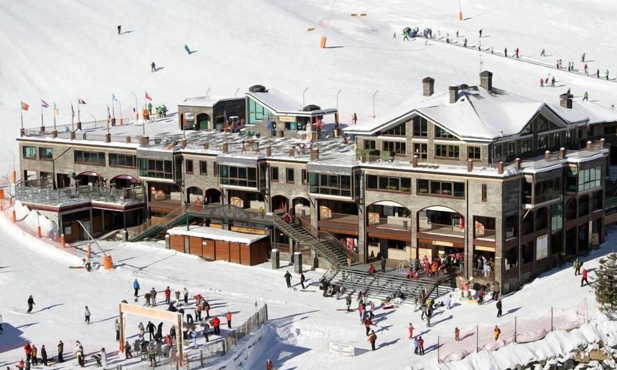 Arinsal Hotel | Hotel Montane