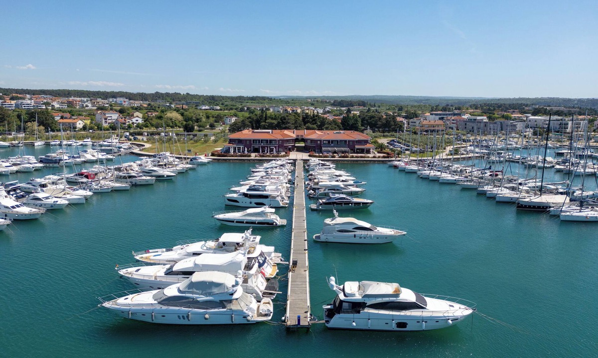 Novigrad Hotel | Hotel Nautica