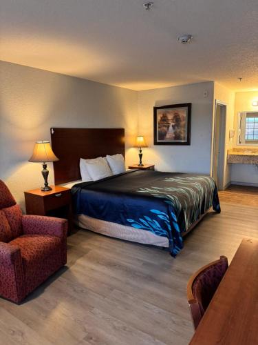 Pearsall Hotel | Hotel O Bien Venido Pearsall I-35
