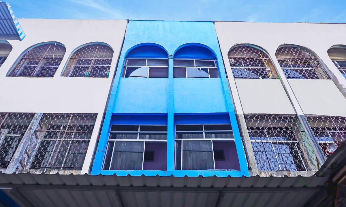 Lubuk Baja Hotel | Hotel O Fendi Homestay SyariahNearTempat Makan Pagi Sore Nohil