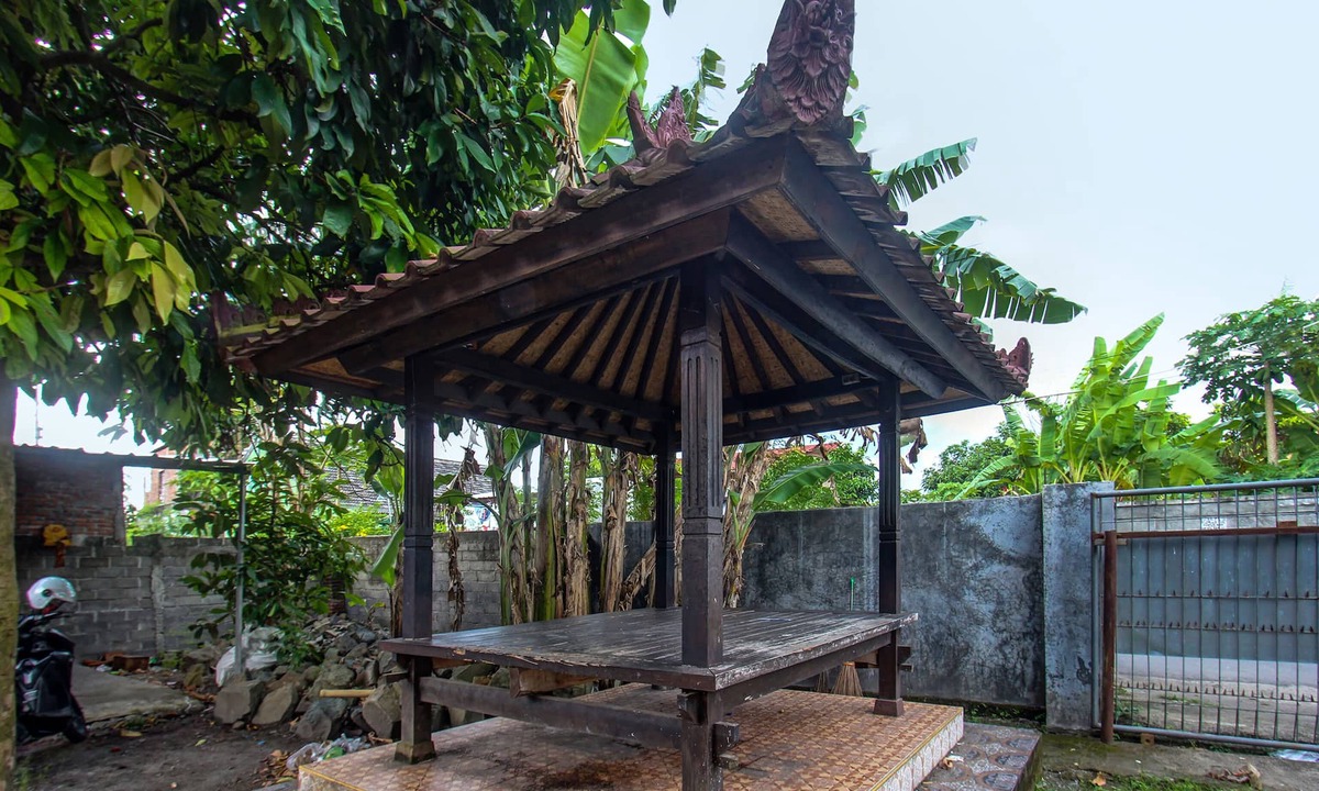 Mataram Hotel | Hotel O Kos Agi Mataram Near Masjid Hissoh Al-Faham