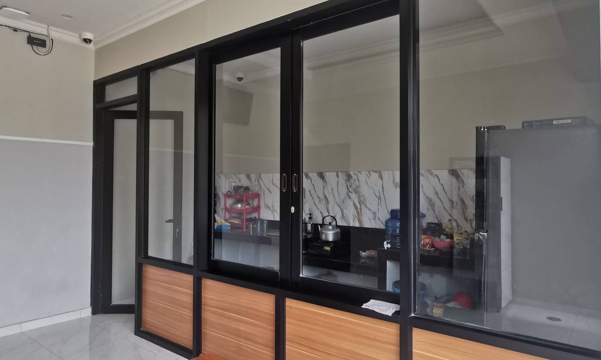 Samarinda Hotel | Hotel O Madina Homestay