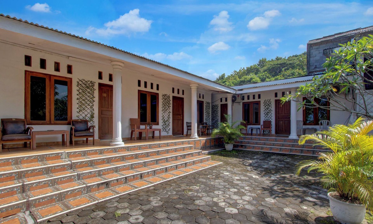 Kretek Hotel | Hotel O near Parangtritis Beach formerly