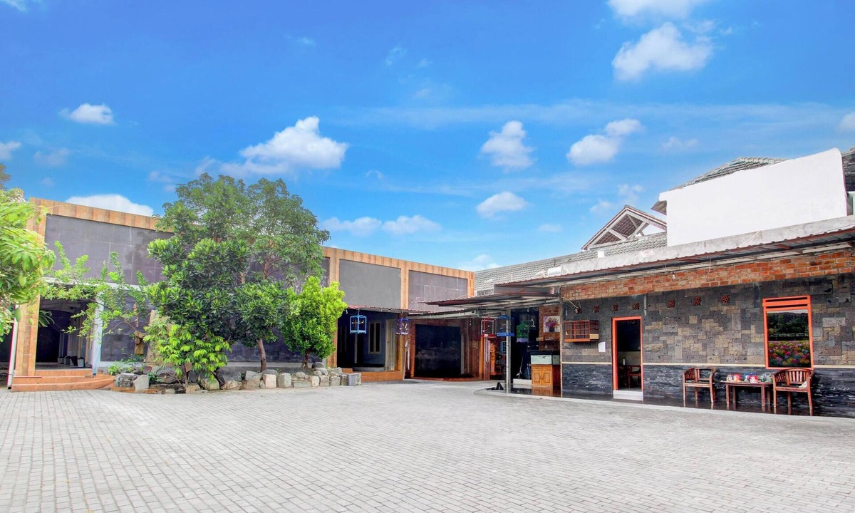 Klaten Hotel | Hotel O Prambanan Near Prambanan Temple