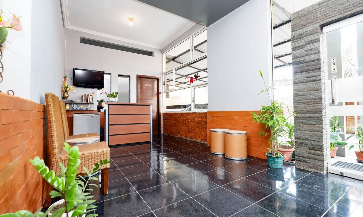 Laweyan Hotel | Hotel O Solo Point Guest House Syariah