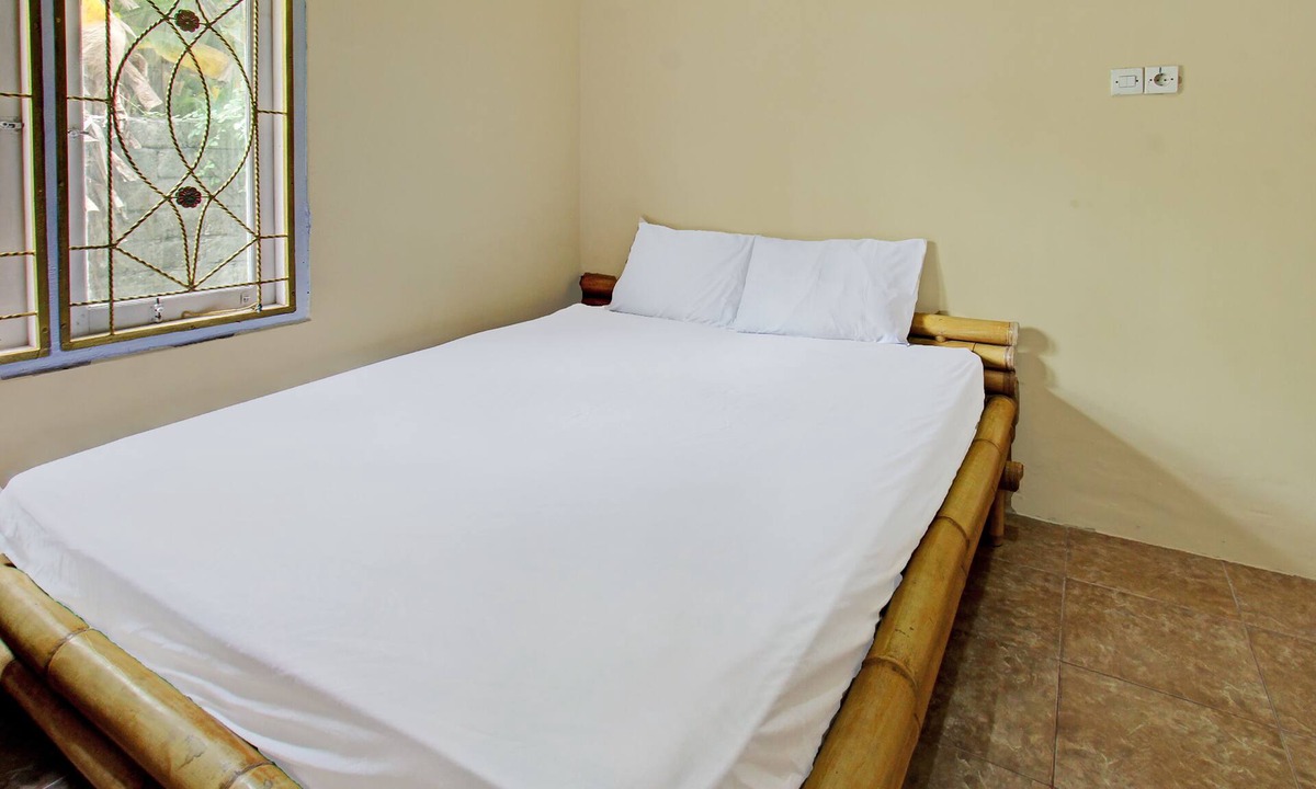 Muncan Hotel | Hotel O Zahira Homestay Near Ekas Surf School and Service