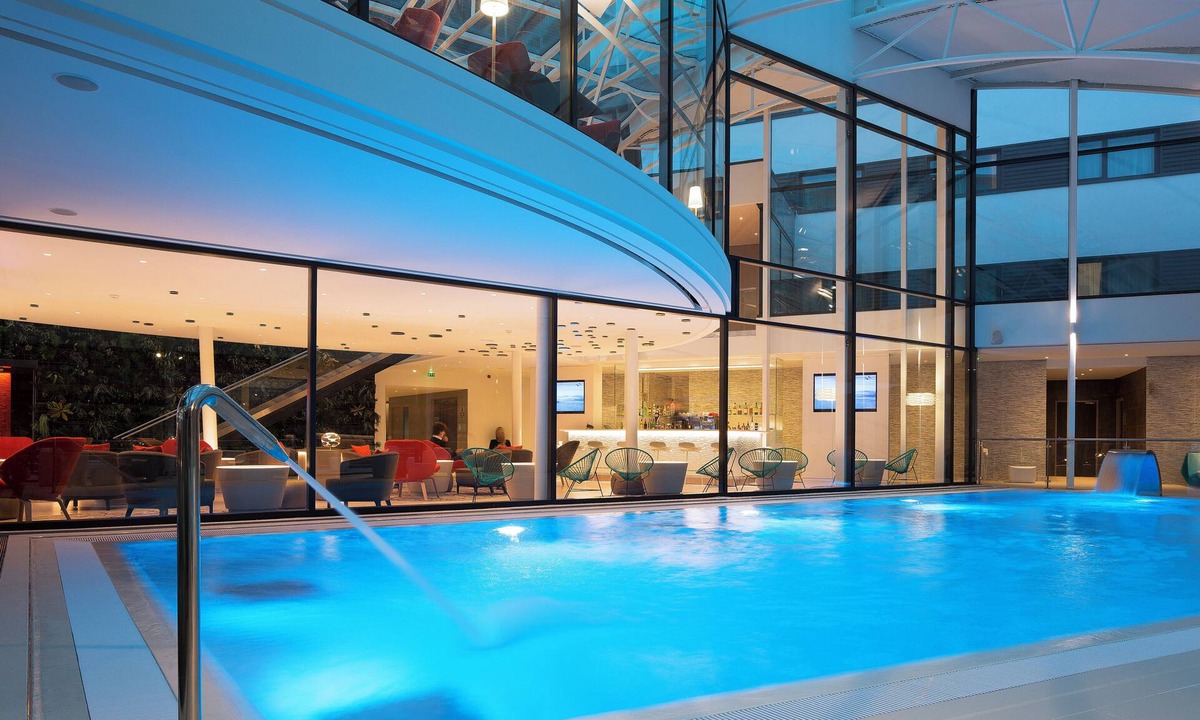 Le Mesnil-Amelot Hotel | Hotel Oceania Paris Roissy CDG