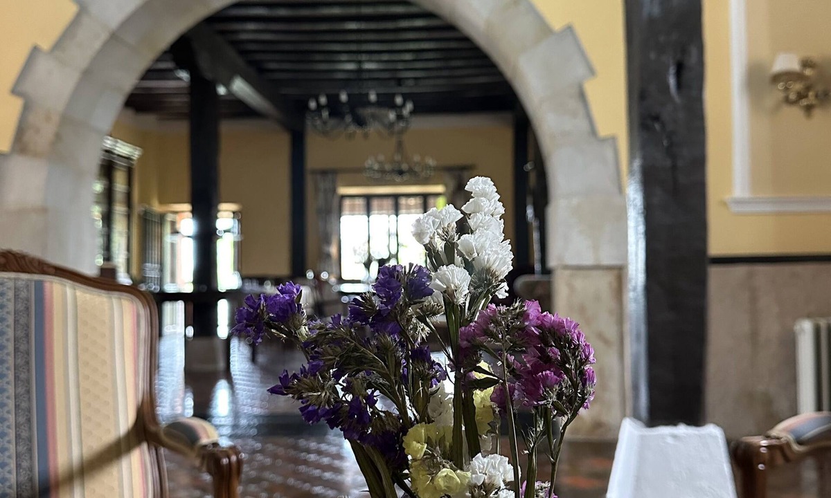 Cerrazo Hotel | Hotel Palacio La Casona de Cerrazo