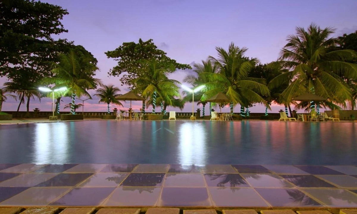 Padang Hotel | Hotel Pangeran Beach