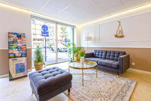 Menton Hotel | Hotel Parisien