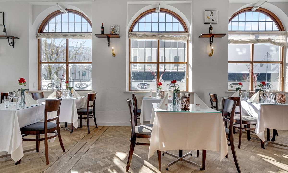 Bronderslev Hotel | Hotel Phønix Brønderslev