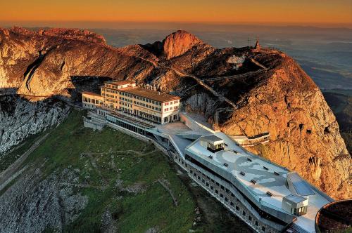 Flueh Hotel | Hotel Pilatus-Kulm