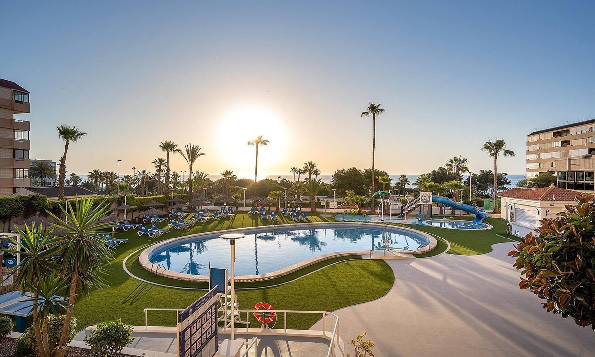 Torrevieja Hotel | Hotel Playas de Torrevieja