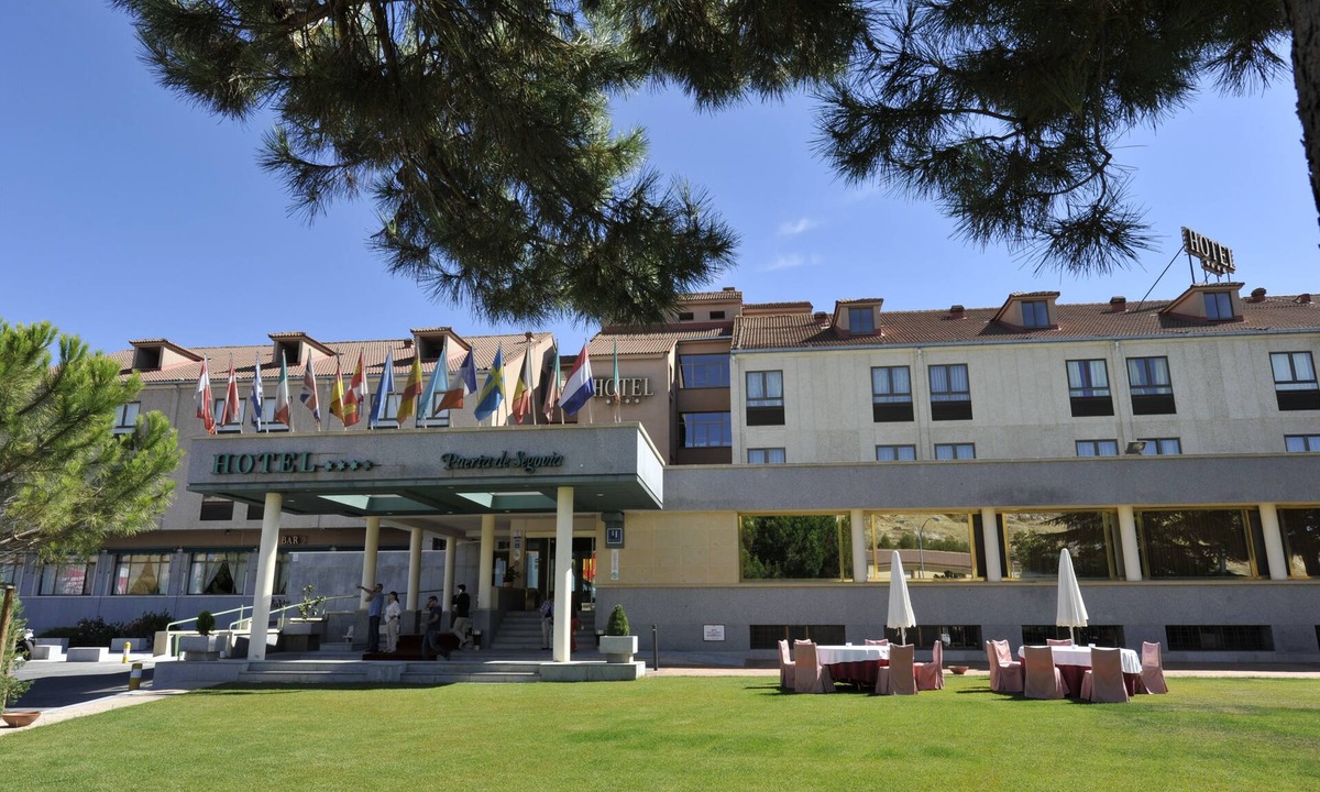 La Lastrilla Hotel | Hotel Puerta de Segovia