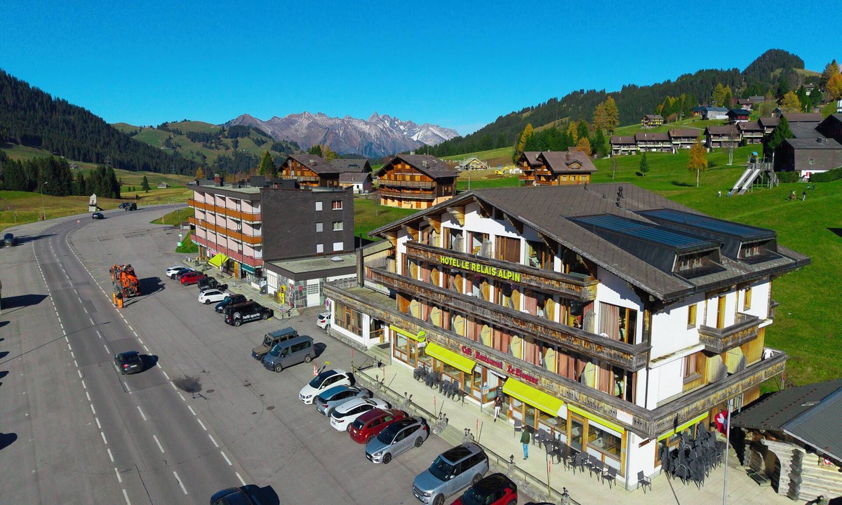Les Mosses Hotel | Hotel Relais Alpin Twin Room Ski In-Out 3, Les Mosses, Switzerland