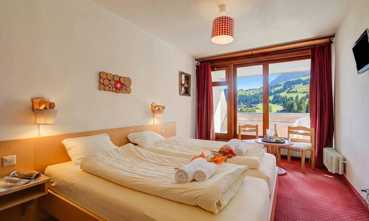 Les Mosses Hotel | Hotel Relais Alpin Twin Room Ski In-Out 1, Les Mosses, Switzerland