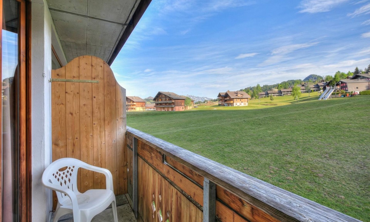 Les Mosses Hotel | Hotel Relais Alpin Twin Room & Balcony 2, Les Mosses, Switzerland