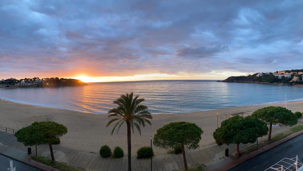 Sant Feliu de Guixols Hotel | Hotel Restaurant Sant Pol