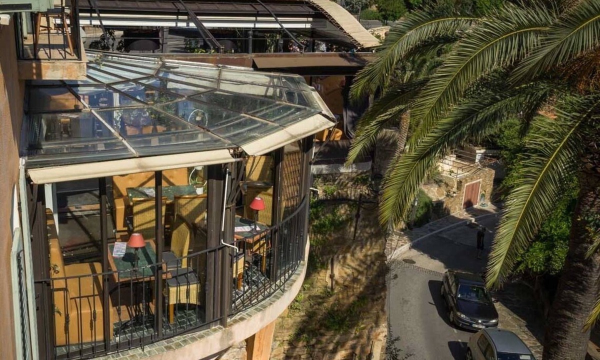 Bormes-Les-Mimosas Hotel | Hotel Restaurant Le Bellevue