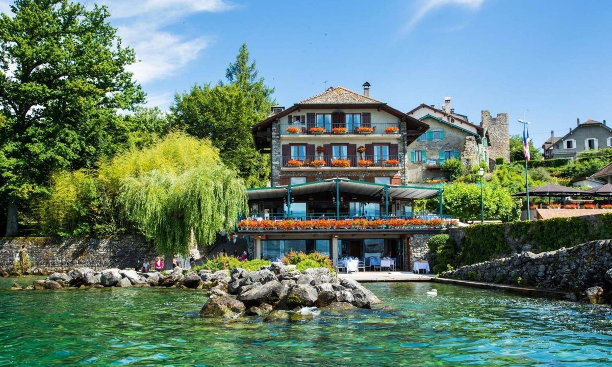 Yvoire Hotel | Hotel Restaurant Du Port