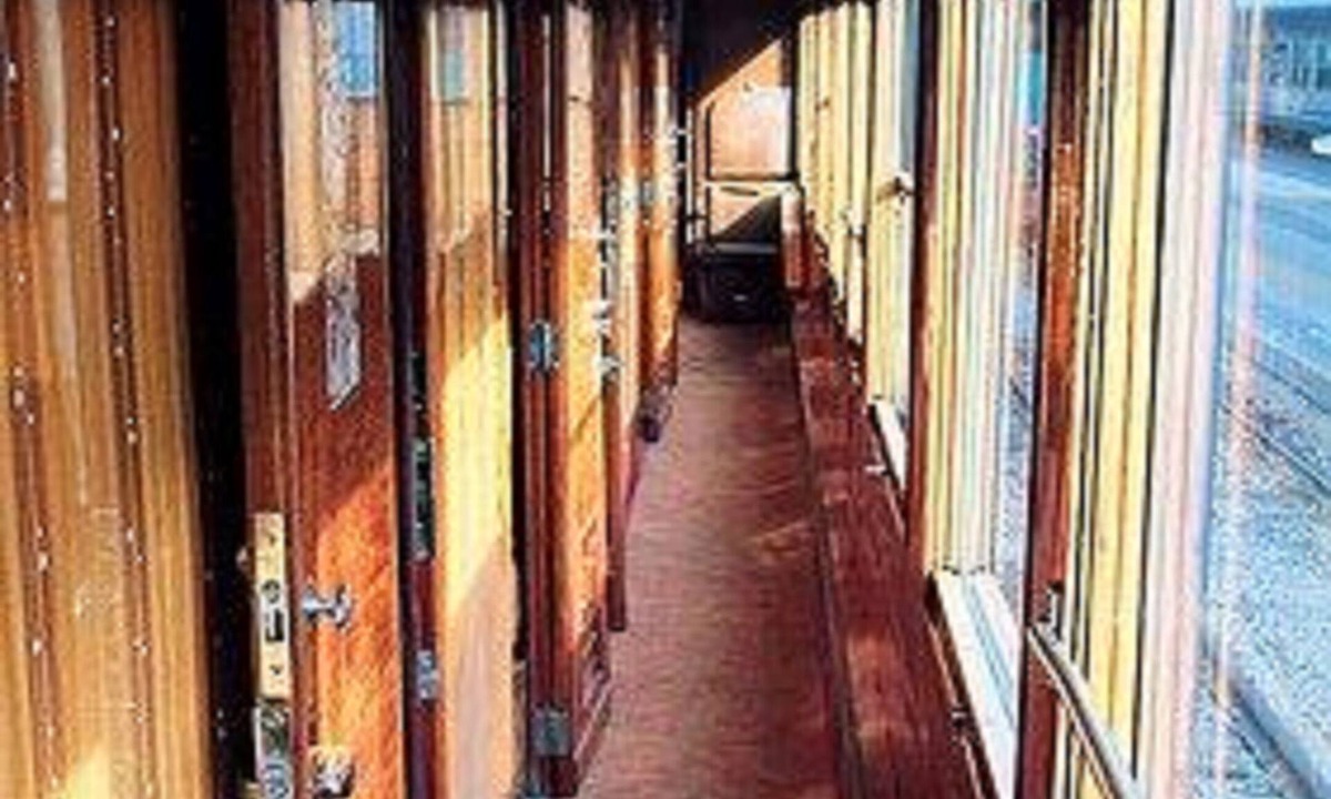 Dracy-Saint-Loup Bed & Breakfast | Hotel Restaurant Train des Reves