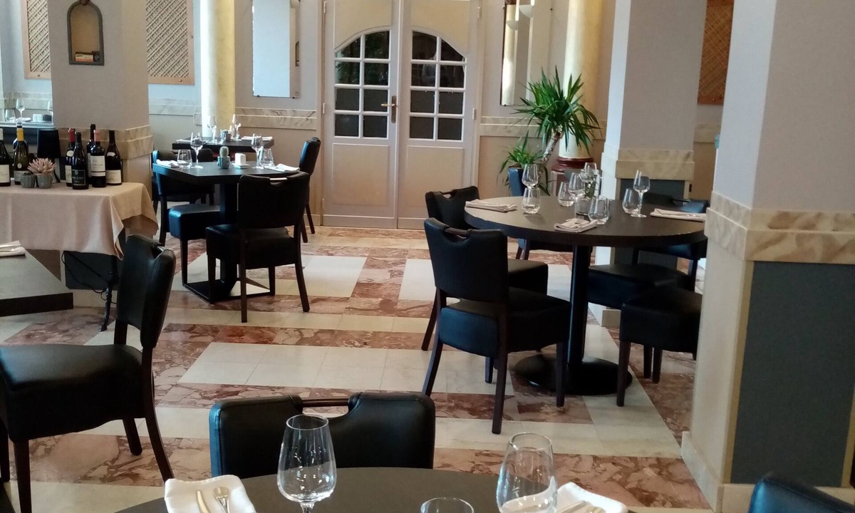 Roye Hotel | Hotel Restaurant le Florentin