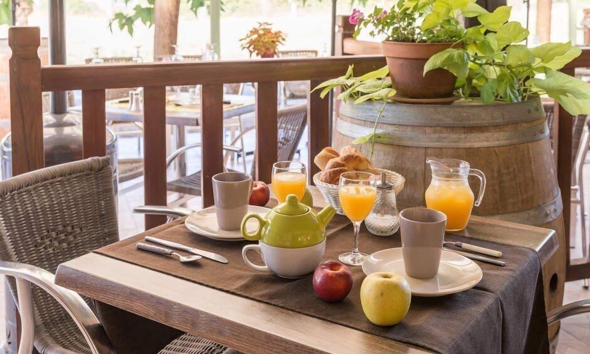Nouilhan Hotel | Hotel Restaurant les 3B