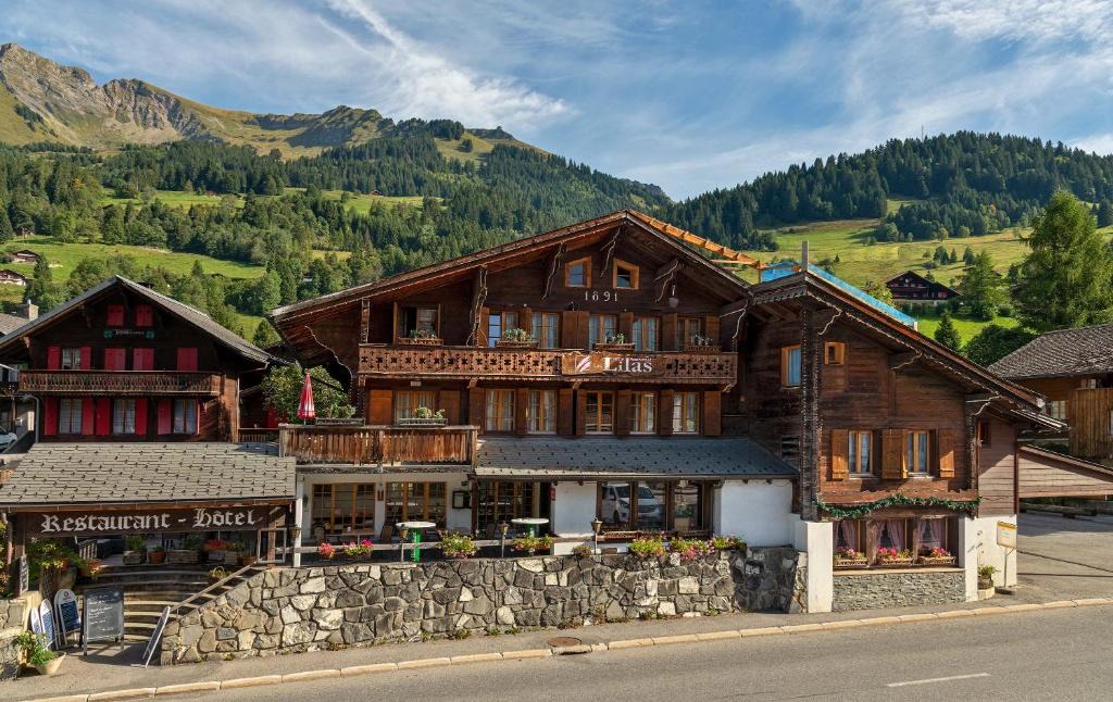 Ormont-Dessus Hotel | Hotel Restaurant Les Lilas