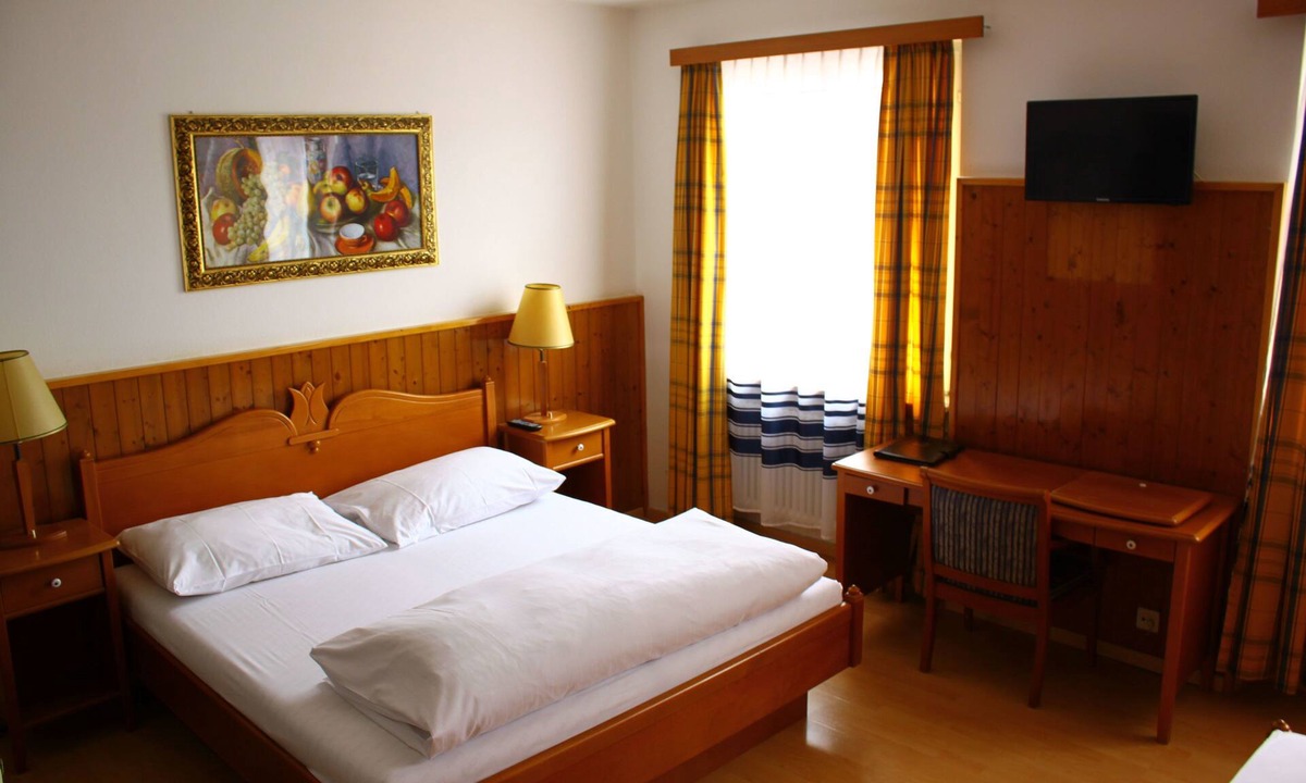 Neuhausen am Rheinfall Hotel | Hotel Rheinfall