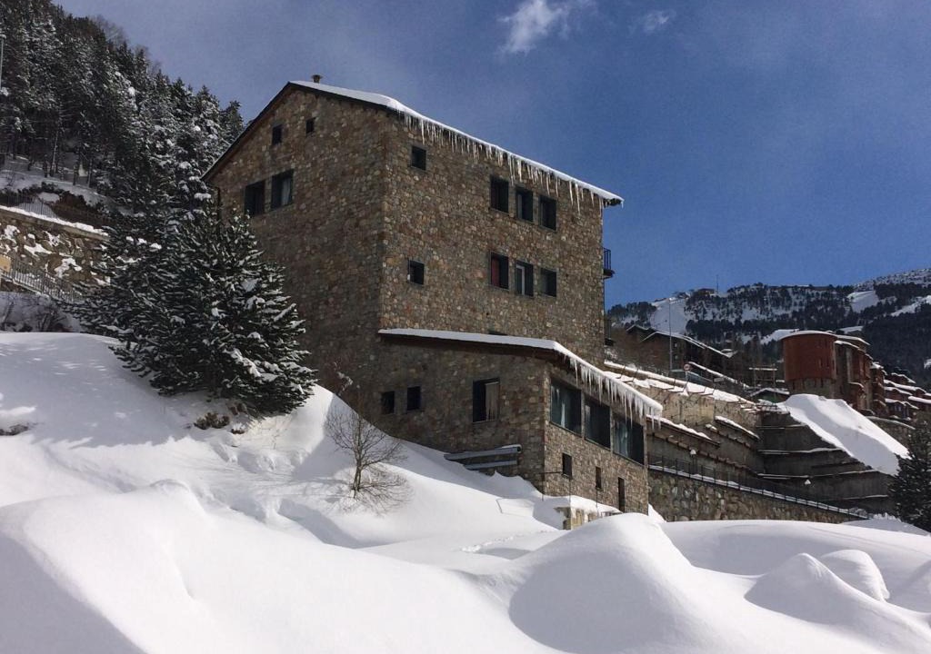 Incles Hotel | Hotel Roc de St Miquel & Apartment