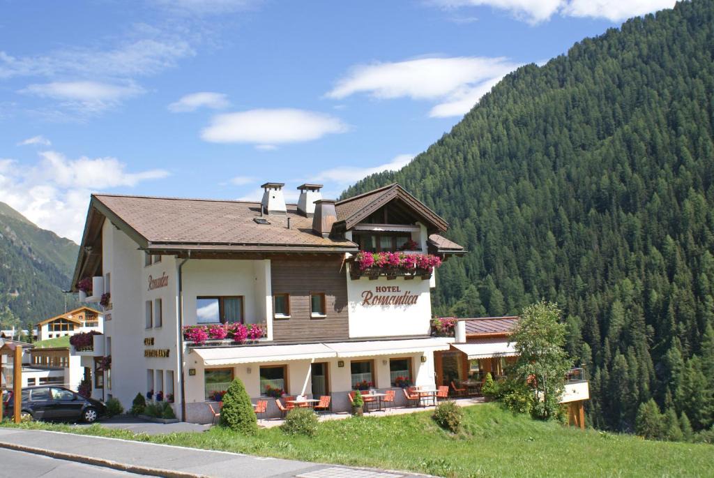 Ravaisch Hotel | Hotel Romantica