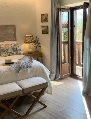 Horcajuelo de la Sierra Hotel | HOTEL RURAL SANTUI