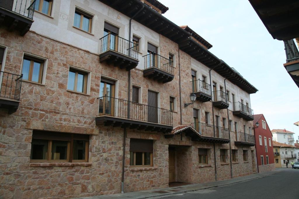 Riaza Hotel | HOTEL RURAL LA ROMEROSA