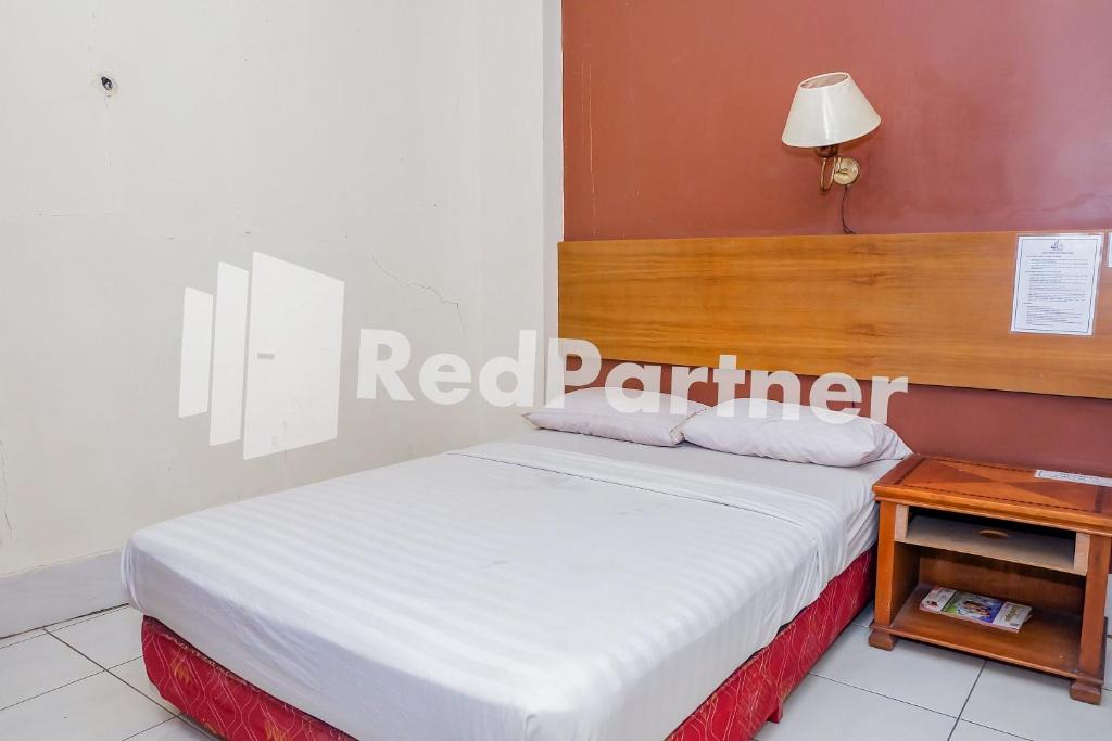 Malabar Hotel | Hotel Sebelas at Jalan Palasari Mitra RedDoorz
