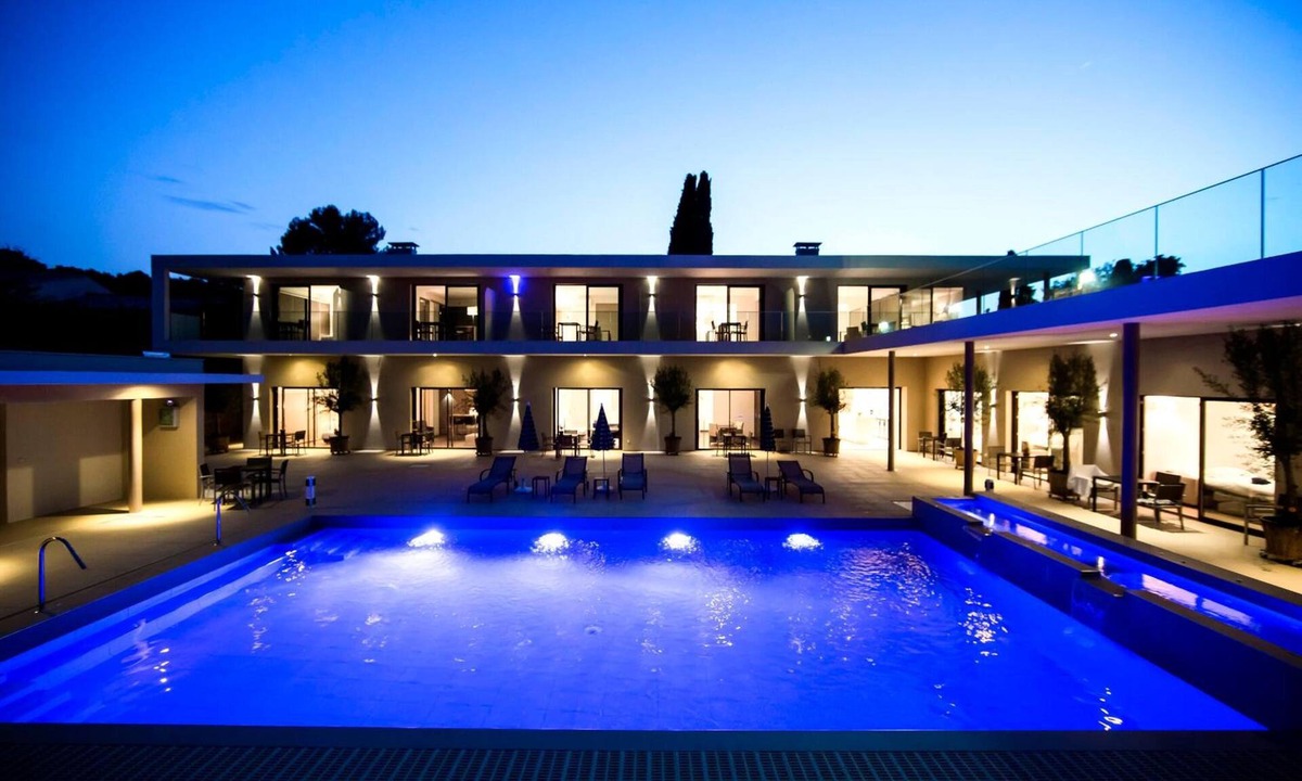 Valbonne Hotel | Hotel Seventeen