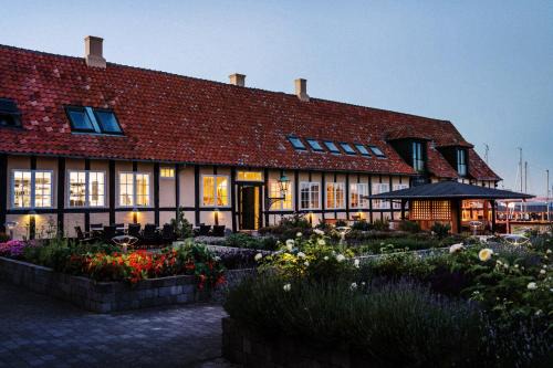 Svaneke Hotel | Hotel Siemsens Gaard