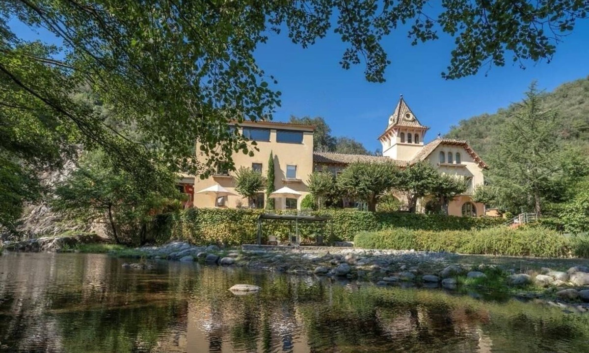 Macanet de Cabrenys Hotel | Hotel Spa La Central - Adults Only