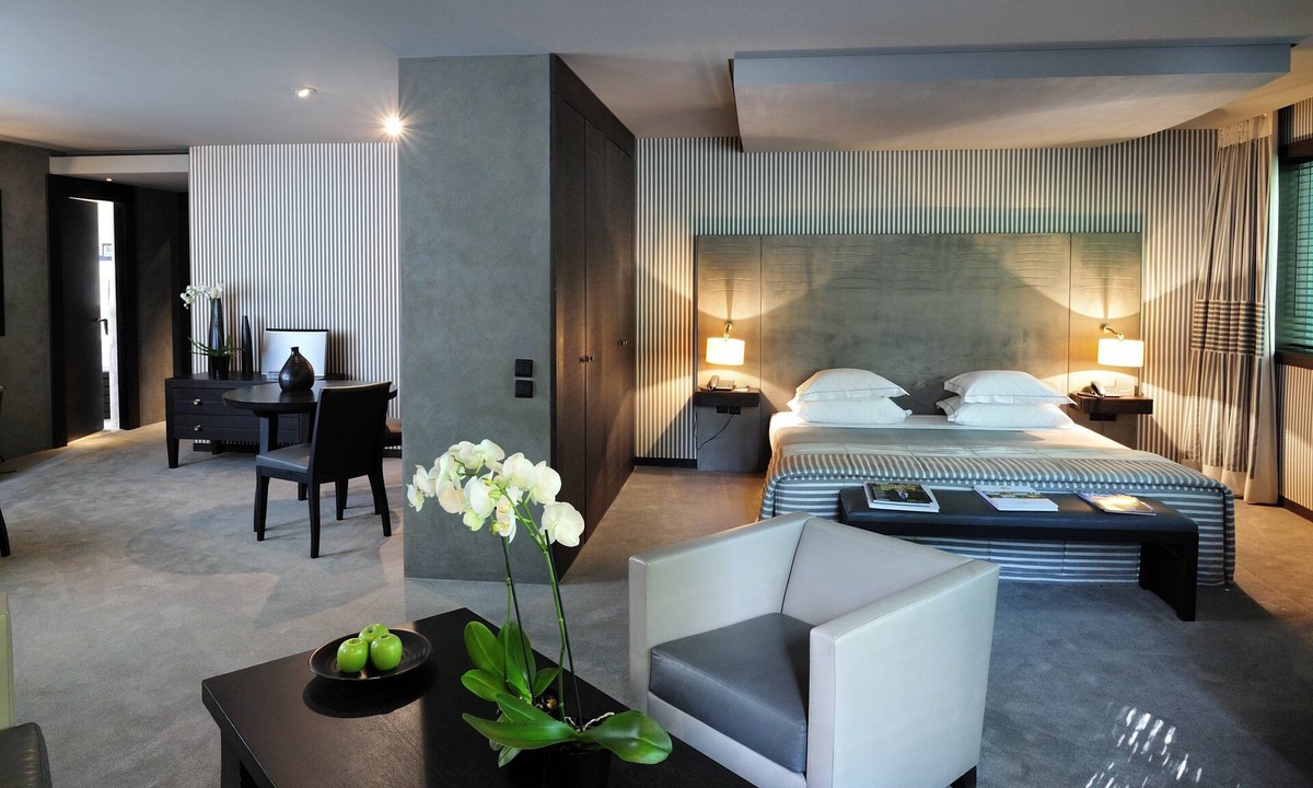 16th Arrondissement Hotel | Hotel Square