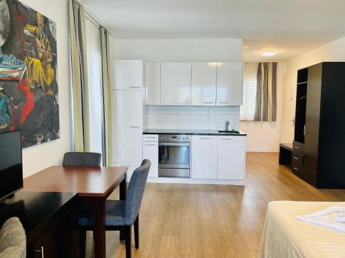 Kreuzlingen Apartment | Hotel Swiss Bellevue