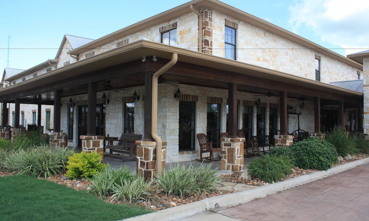 Hallettsville Hotel | Hotel Texas