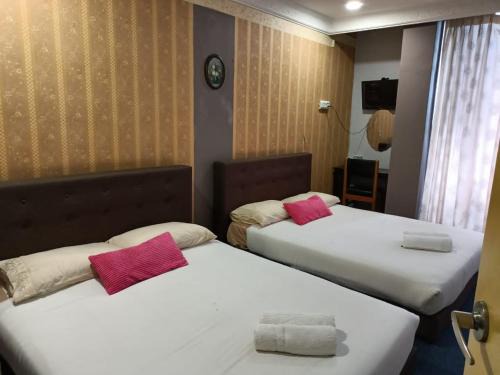 Kampung Sengat Hotel | Hotel Tropicanna Pulai Point